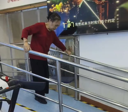 从创伤到接纳，杨奶奶在宾路假肢的康复之路